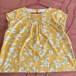 Sunny Floral Blouse with White Accents